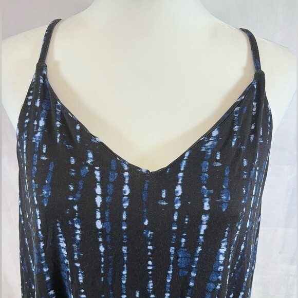 Tahari black and blue abstract print midi shift dress size medium - Picture 2 of 5